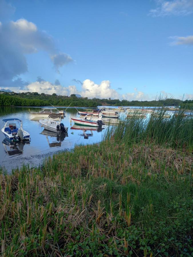 Studio The Waterclub 黑河区 外观 照片